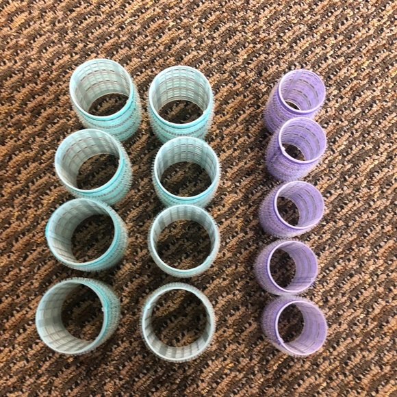Self Grip Hair Rollers Set of 14 Two Sizes Used Curlers Hair Styling - Picture 5 of 12